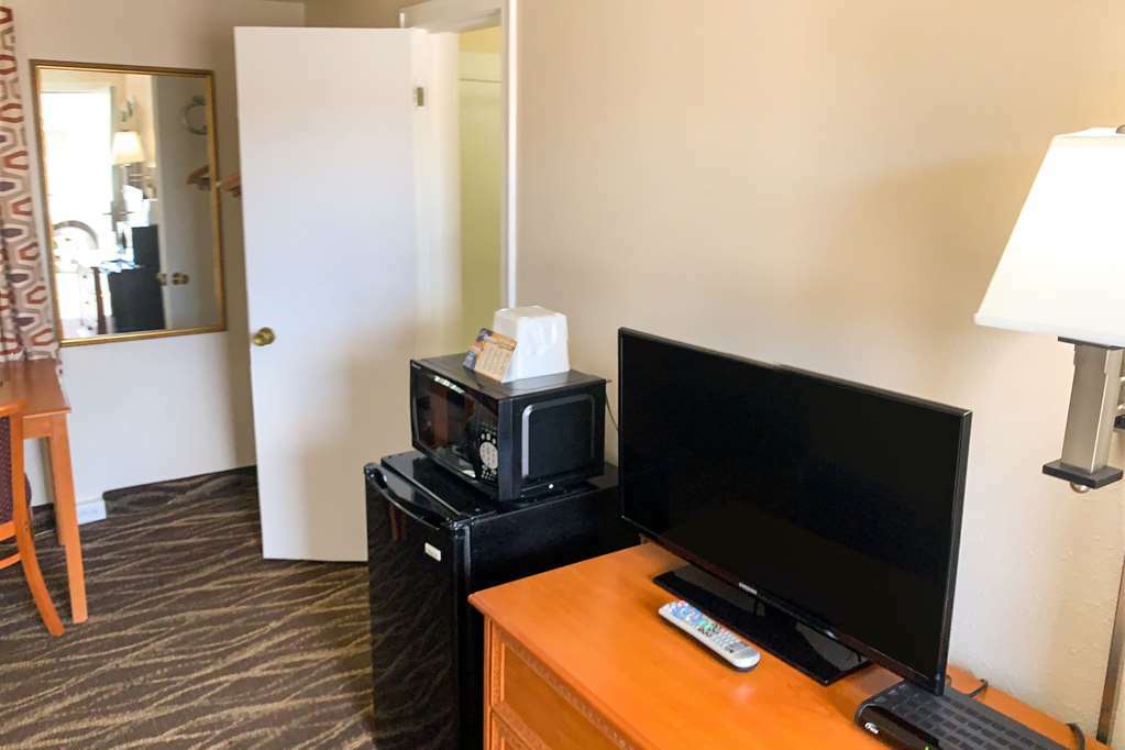 Rodeway Inn & Suites Sheridan Room photo